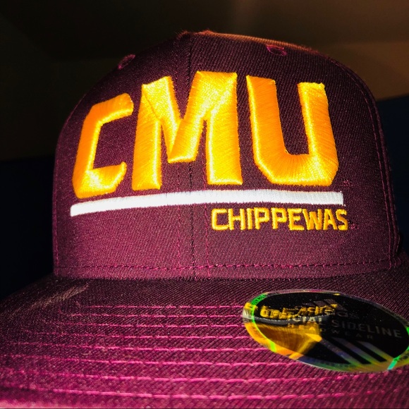 CMU Adidas SnapBack Hat - Picture 6 of 7